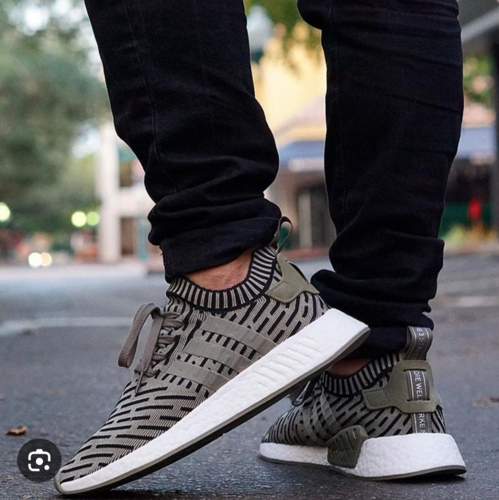 Adidas nmd r2 Primeknit Trace Cargo size 12
